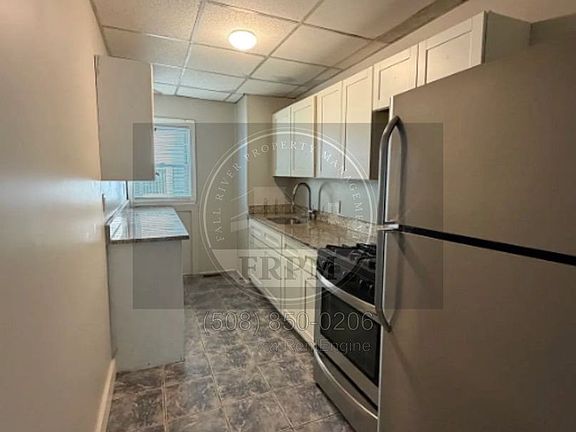 2nd image of 768 Plymouth Ave #1E