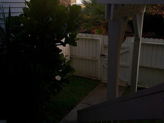 3rd image of 210 Seawall Blvd E