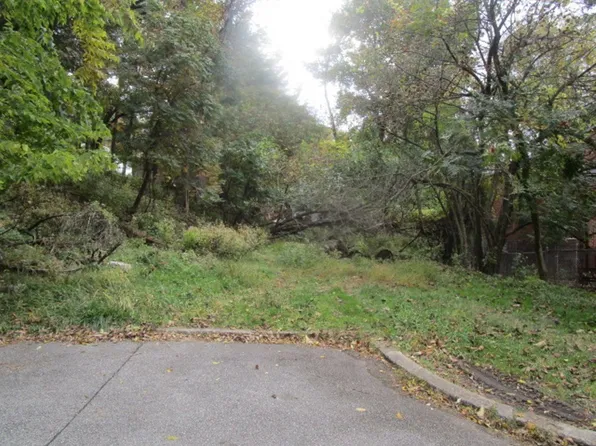 0 Elena Ct, Pittsburgh, PA 15201