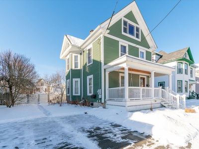 200 Maple Street, Bangor, ME, 04401