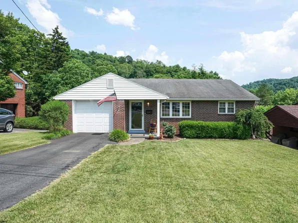 1097 Taylor St, Clarksburg, WV 26301