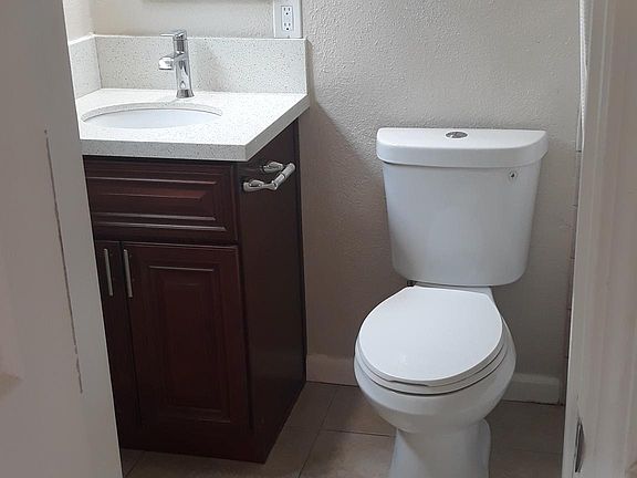 2nd image of 175 E St #11