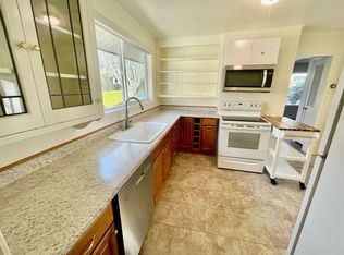 4144 SE Ogden St, Portland, OR 97202