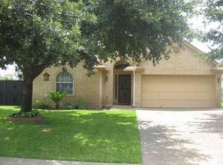 209 Blue Jay Ln, Laredo, TX 78045