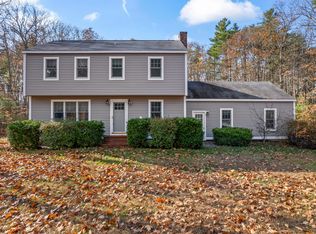 16 Gloria St, Gorham, ME 04038