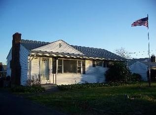 6 Wilson Rd, Middletown, RI 02842