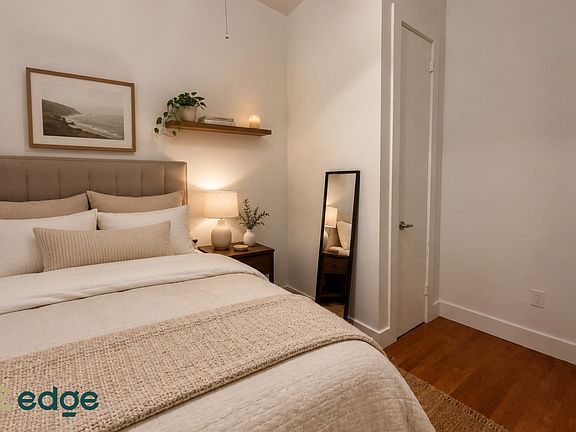 4th image of 222 Stanhope St APT 3L