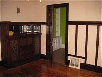 3rd image of 2959 N Weil St