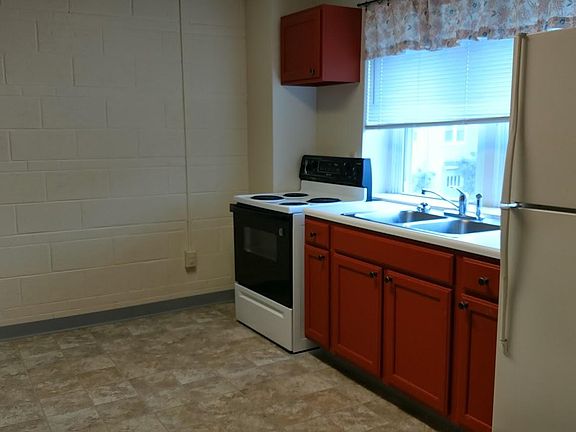 4th image of 527 Monona St APT 203