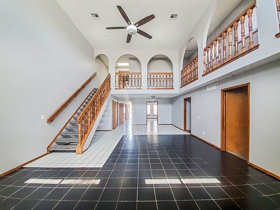3rd image of 4612 Memphis Ave #1