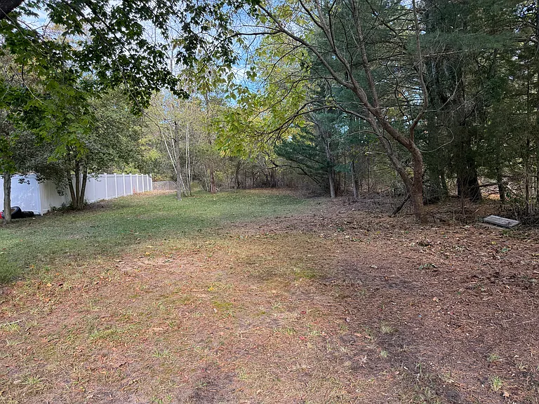 2640 Lacey Rd — Photo 2