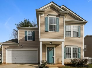 642 Tribune Dr, Charlotte, NC 28214