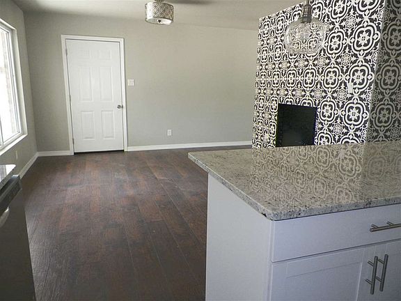 4th image of 3118 Delicado Dr