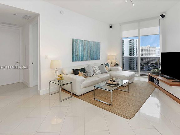 3rd image of 15811 Collins Ave APT 1105