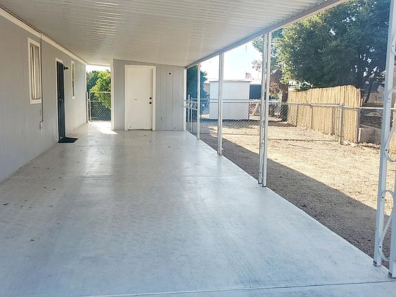 4th image of 9708 E Frito Ave