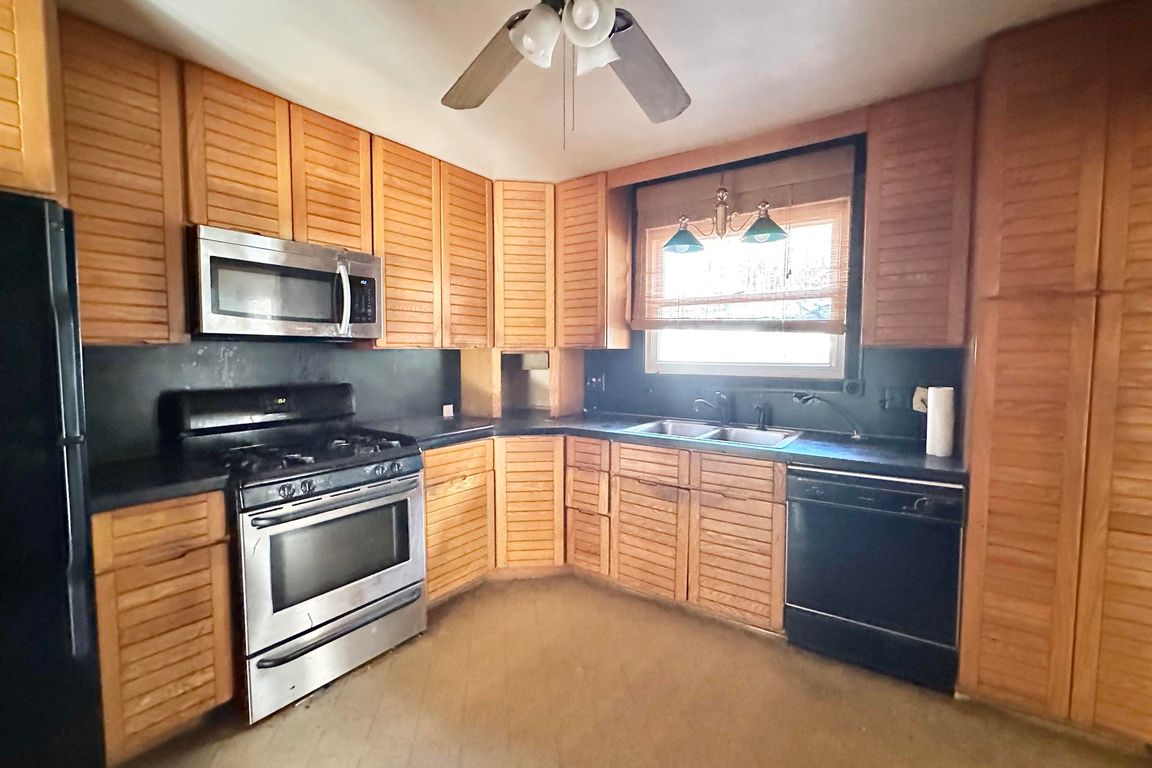 next background image