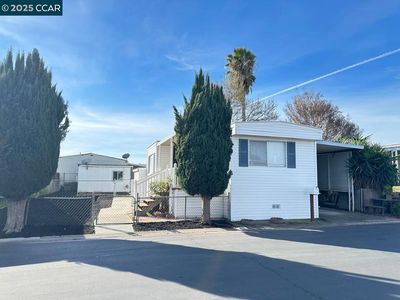 15820 S Harlan Rd TRAILER 65, Lathrop, CA, 95330