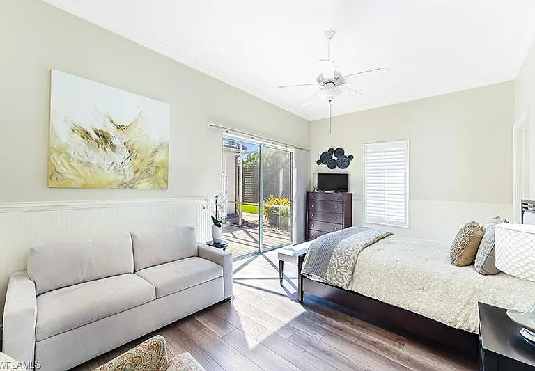 11234 Five Oaks Ln — Photo 16