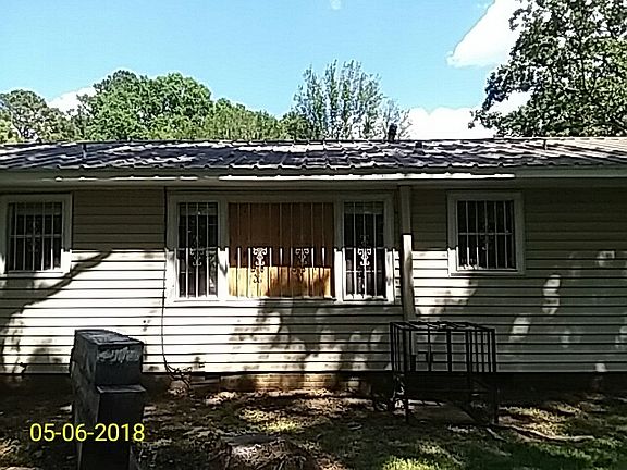 2nd image of 3547 Southland Dr