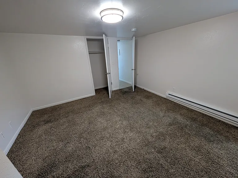 867 E Vine St #867 — Photo 14