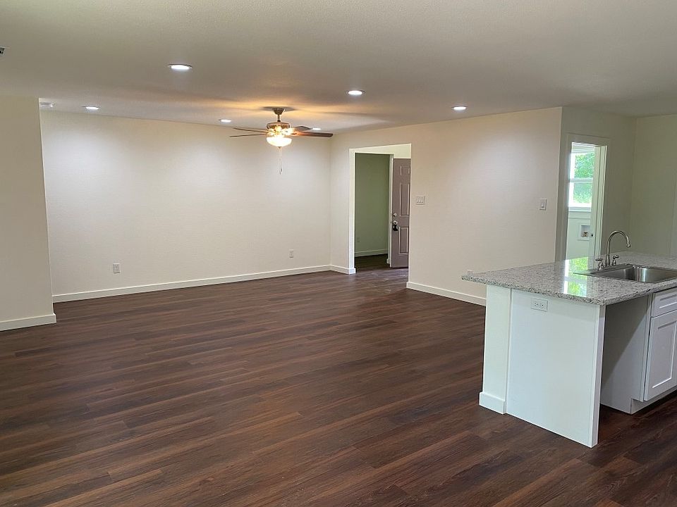 2719 Hector St, Dallas, TX 75210 Zillow