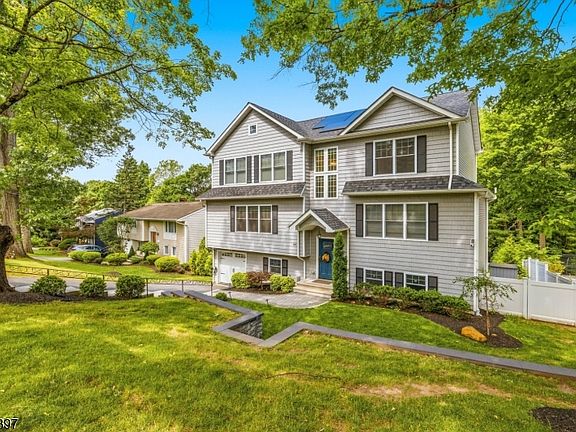 5th image of 46 Edgemere Rd