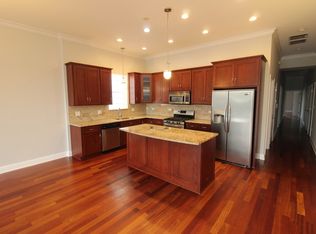 3110 W Belmont Ave Unit 2W, Chicago, IL 60618