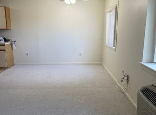 113 Cluff Crossing Rd APT 28, Salem, NH 03079