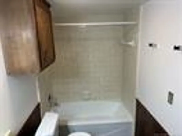 12814 E 37th Pl — Photo 8