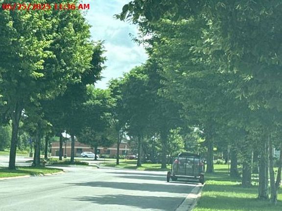Exterior Neighborhood (street photo)