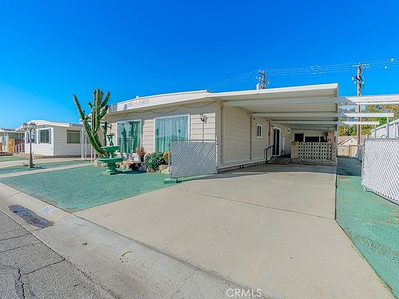 3rd image of 729 Santa Teresa Way