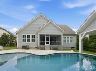 1707 Sutter Creek Dr, Waxhaw, NC 28173