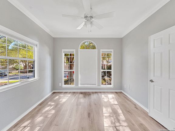 5th image of 1133 Berry Creek Dr
