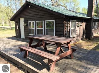 11551 N Campbell Rd, Manistee, MI 49660