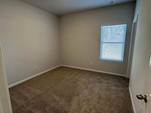 2nd image of 1820 W Coronado Ave SE