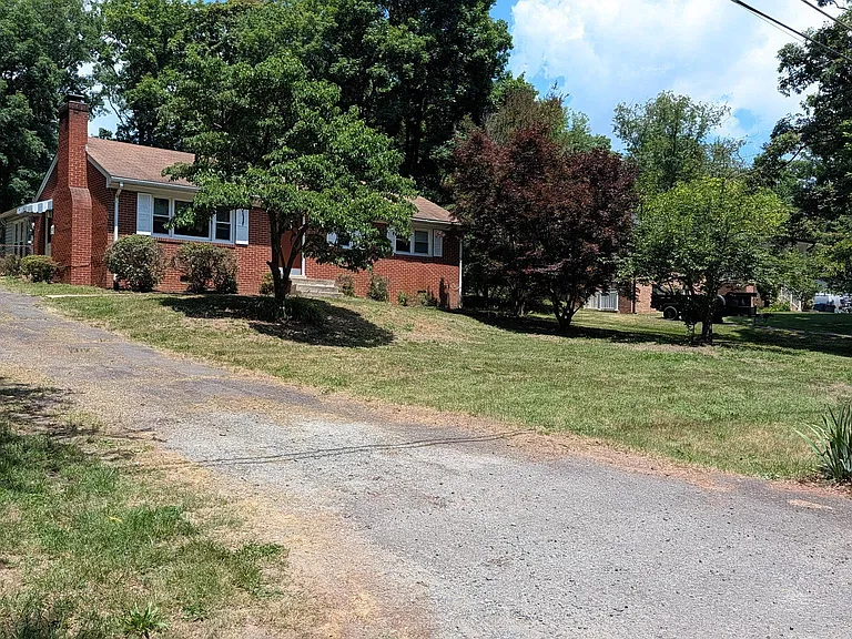 7116 Judith Ave — Photo 2