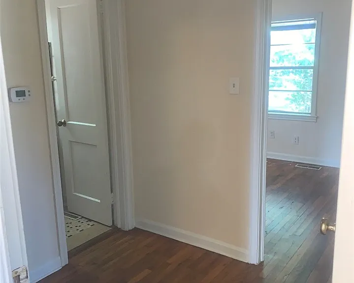 1607 Jackson Bluff Rd — Photo 10