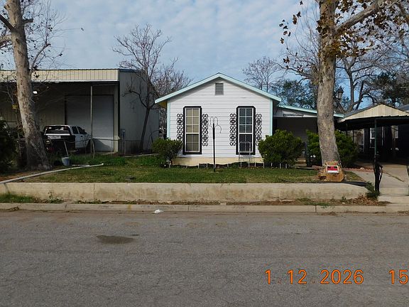 2nd image of 522 Avenue B
