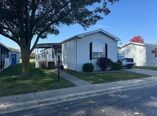 704 Champion Ct, Blissfield, MI 49228