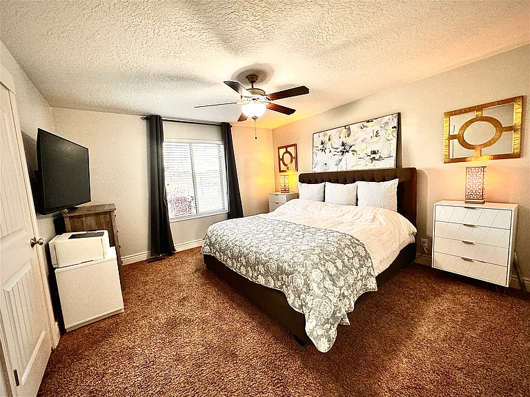 1808 E 2000 S — Photo 4