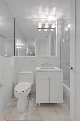 Rented by CORE | media 7