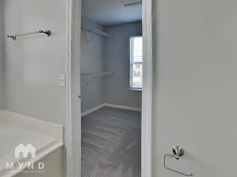 8042 Loveridge Dr — Photo 18