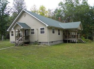 1393 Old Bean Shed Rd, Clarkrange, TN 38553