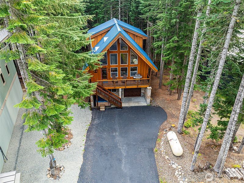 2nd image of 91 Mountain Home Rd