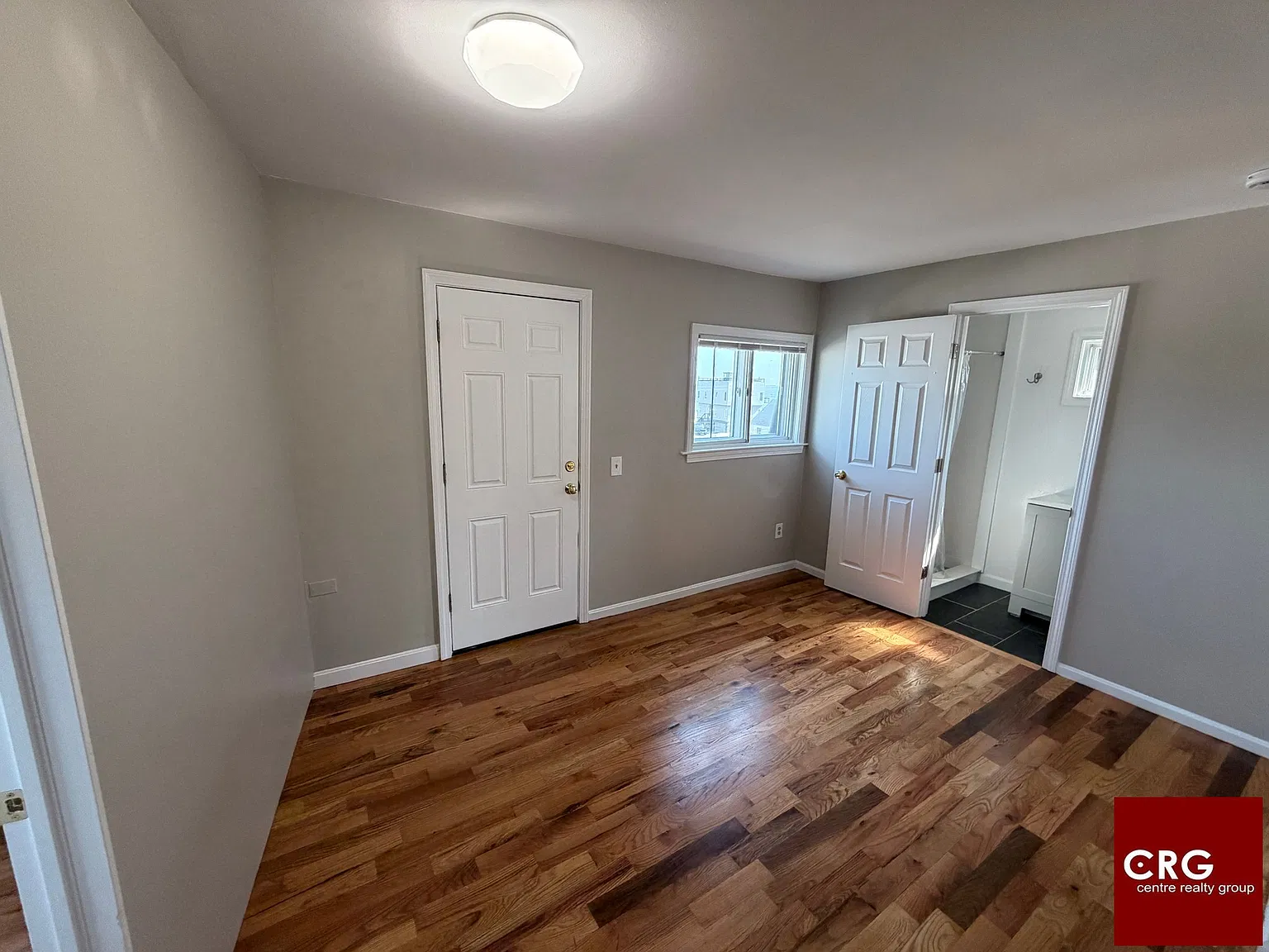 2 bed, 1.0 bath, $2,100 — Photo 3