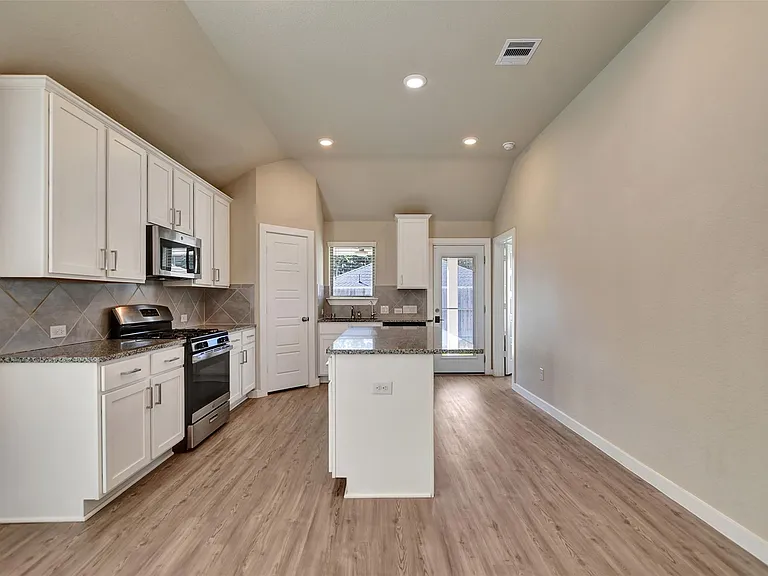 6419 Purple Wreath Way — Photo 13