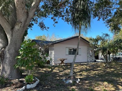 719 Charlotte Ave, Tarpon Springs, FL, 34689