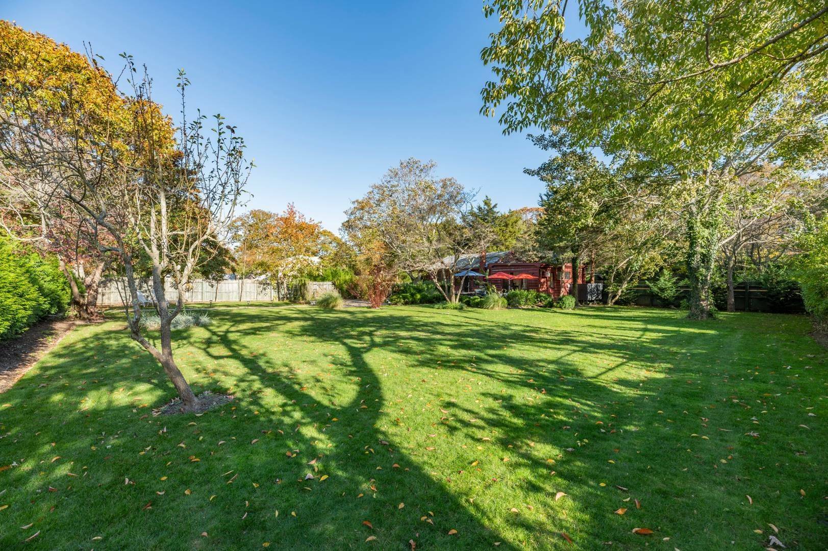 569 Springs Fireplace Rd in East Hampton Out East