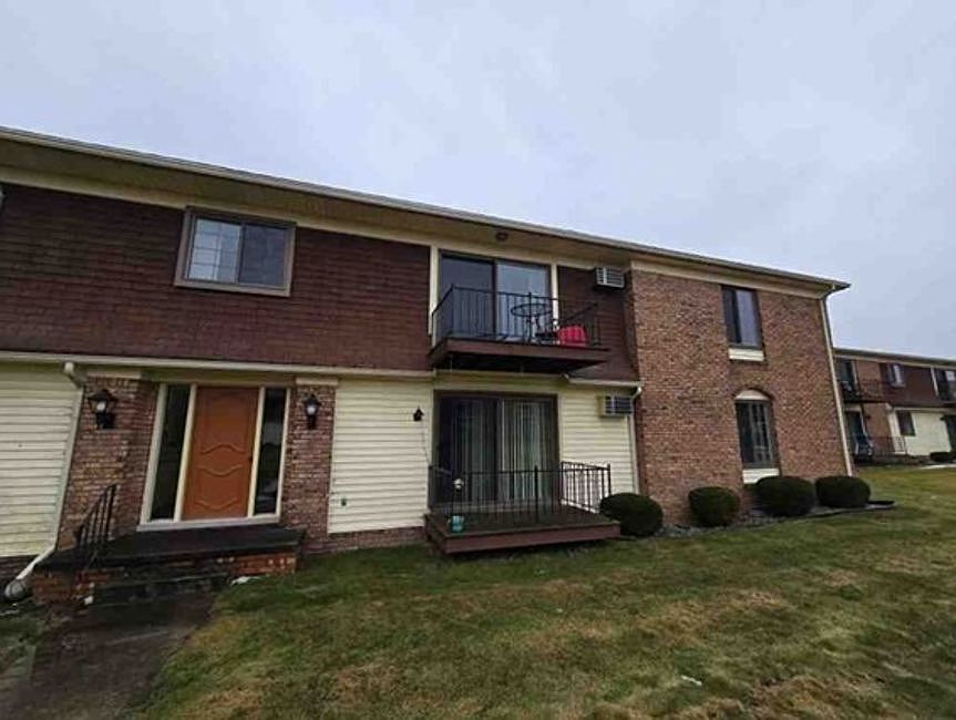 1900 River Rd #B7-c2, Marysville, MI 48040 | Zillow