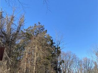 60 Dayton Hill Rd, Northford, CT 06472